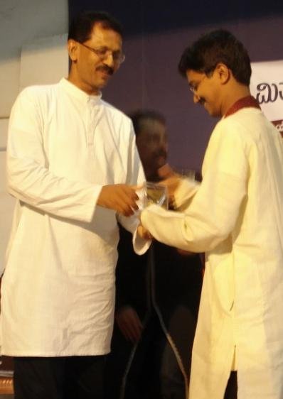 Placeholder: the original page gave this picture no description, and none has been written yet. It came from daaiz\daaiz\special\news\md07.asp.